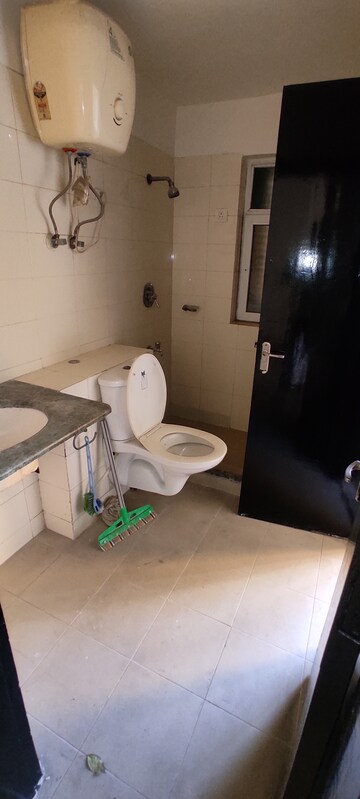 Attached Bathroom in 3.5 BHK Apartment at Shiv Sai Ozone Park, Sector 86 – for Rent