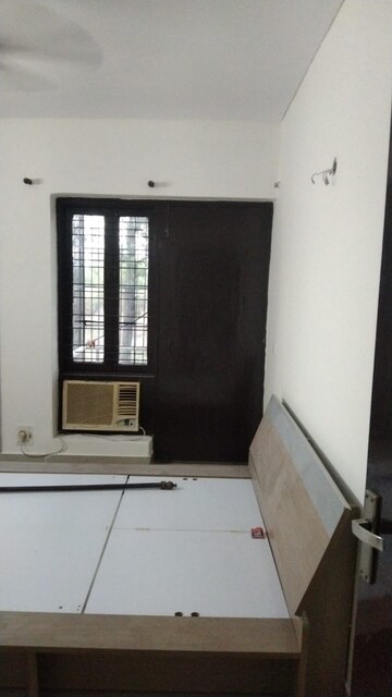 3 BHK Apartment For Rent in M2K The White House, Sector 57