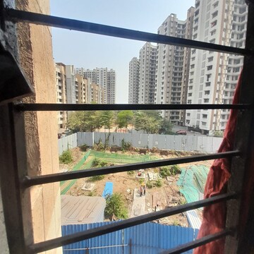 Living Room in 2.5 BHK Apartment at Lodha Casa Bella Gold, Dombivli East – for Sale