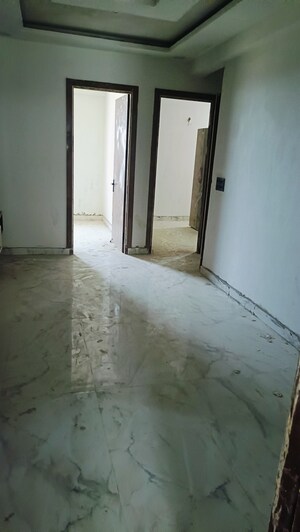 Master Bedroom in 3 BHK Builder Floor at Knowledge Park V Greater Noida – for Sale