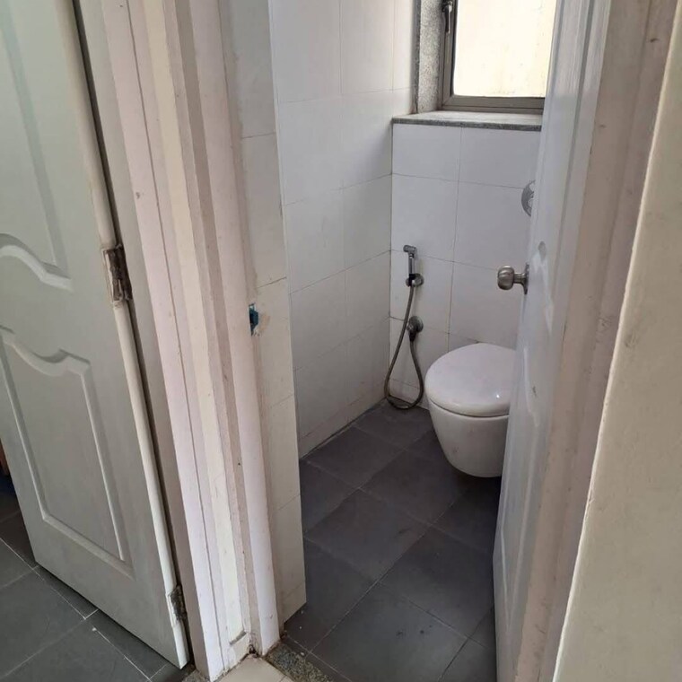 Attached Bathroom, lk-vivanta 2 Bedroom 633 Sq.Ft. Apartment In Kamothe Sector 22 Navi Mumbai 8464964