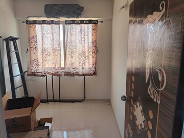 Room in 2 BHK Apartment at Tragad – for Rent