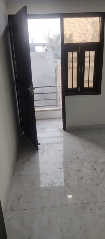  2 BHK Builder Floor at Shiv Vihar – for Sale