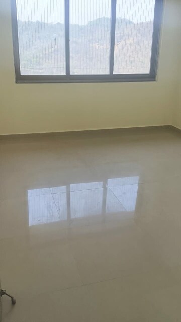 Master Bedroom in 2 BHK Apartment at Nirmal Lifestyle Zircon, Mulund West – for Rent