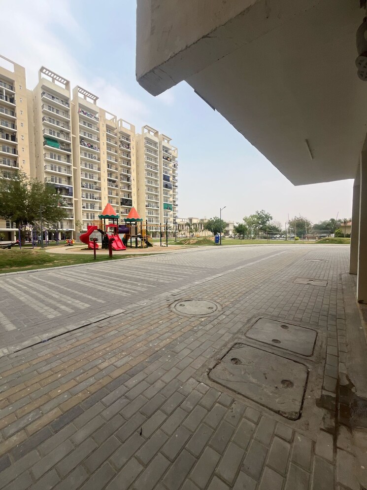 Exterior View, sohna sector 4 3 Bedroom 900 Sq.Ft. Apartment In Sohna Sector 4 Gurgaon 8465092