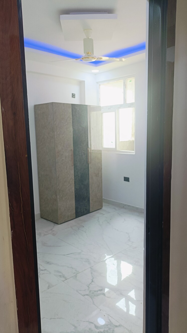 Master Bedroom, knowledge park v greater noida 3 Bedroom 1550 Sq.Ft. Builder Floor In Knowledge Park V Greater Noida Greater Noida 8465243