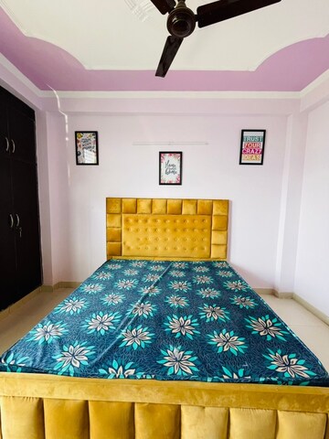Bedroom in 2 BHK Apartment at Saket – for Rent