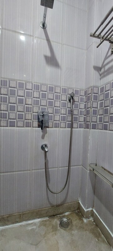 Bathroom in 2 BHK Builder Floor at Govindpuri – for Rent