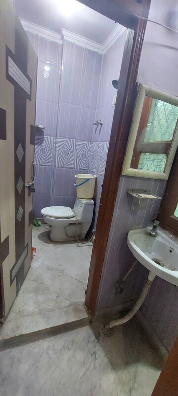 Bathroom in 2 BHK Builder Floor at Govindpuri – for Rent