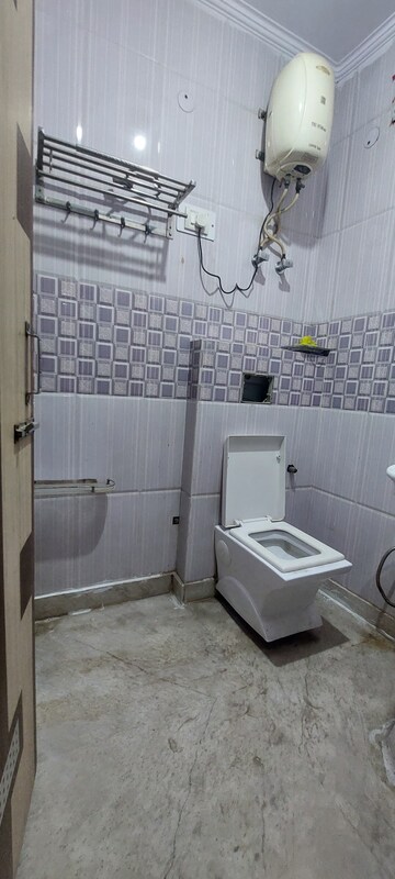 Bathroom in 2 BHK Builder Floor at Govindpuri – for Rent