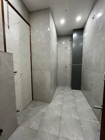  3 BHK Builder Floor at Sainik Plaza, Sector 49 – for Sale
