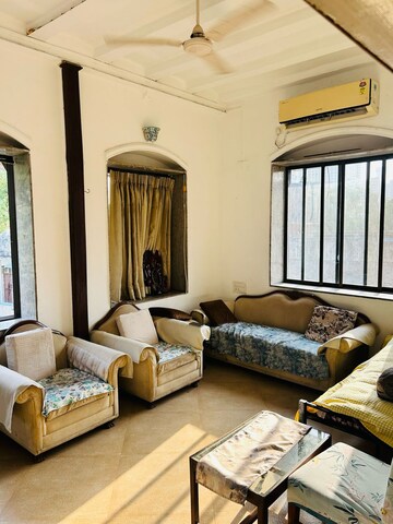 Living Room in 2 BHK Apartment at Grant Road – for Rent