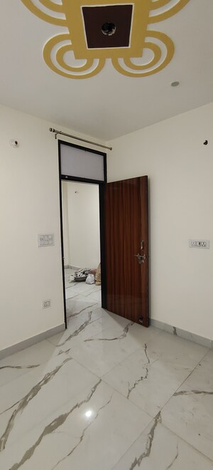 Master Bedroom in 2 BHK Builder Floor at Uttam Nagar – for Rent