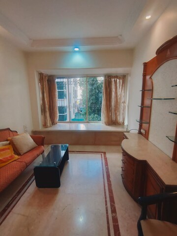 2 BHK Apartment For Rent in Bandra West