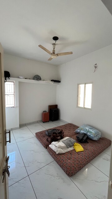 Bedroom in 2 BHK Apartment at Ashram Road – for Rent