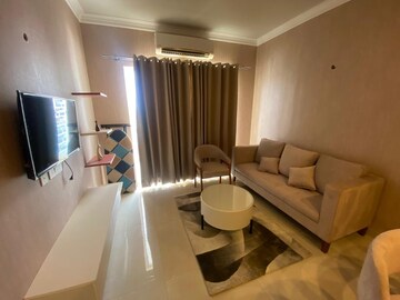 Master Bedroom in 3 BHK Apartment at Central Park Flower Valley Aqua Front Towers, Sohna Sector 33 – for Rent