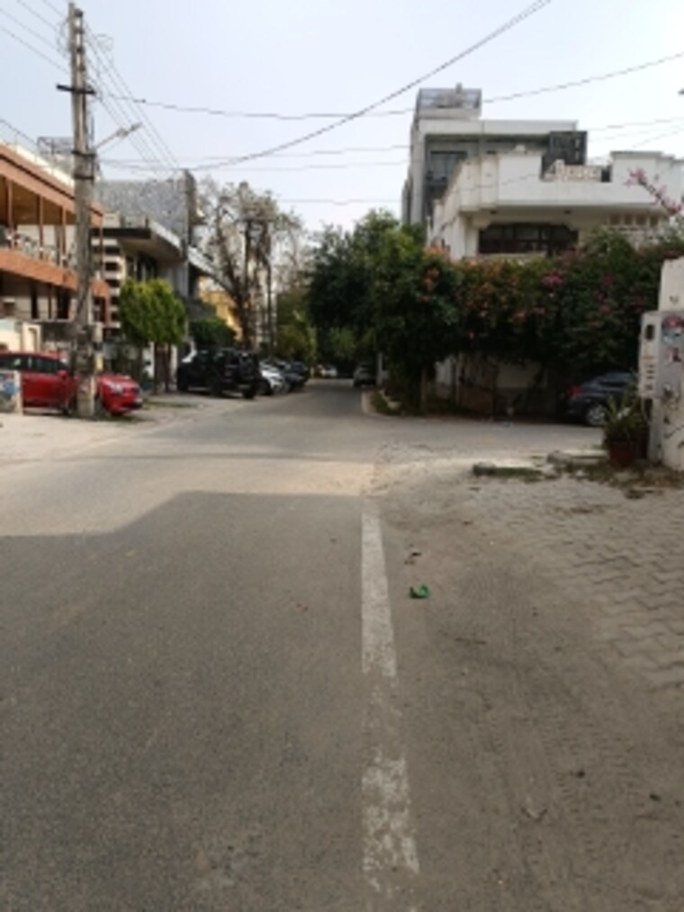 Exterior View, dlf-centre-court  300 Sq.Yd. Plot In Sector 42 Gurgaon 8465567