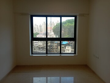 Master Bedroom in 2 BHK Apartment at Shapoorji Pallonji Vicinia, Powai – for Rent