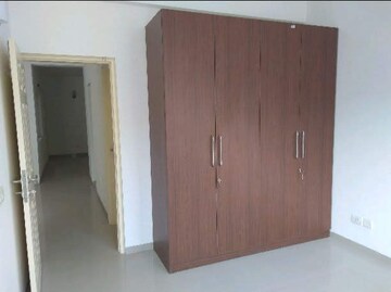 4 BHK Apartment For Rent in Emaar MGF Emerald Hills, Sector 65