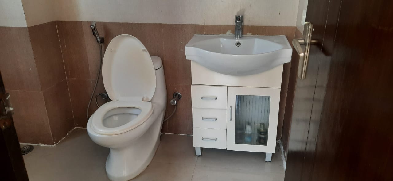 3 BHK Builder Floor For Sale in Kohli One Malibu Town