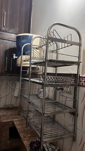 Master Bedroom in 2 BHK Builder Floor at Huda Market, Sector 31 – for Rent
