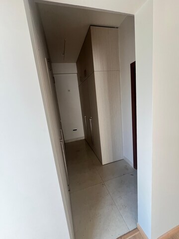 Furnished Amenities in 5 BHK Apartment at Central Park 3 Flower Valley, Sohna Sector 33 – for Rent