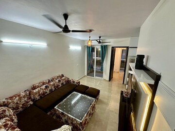 Master Bedroom in 2.5 BHK Apartment at Signature Global Park 4 and 5, Sohna Sector 36 – for Rent