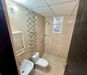 Bathroom in 2.5 BHK Apartment at Signature Global Park 4 and 5, Sohna Sector 36 – for Rent