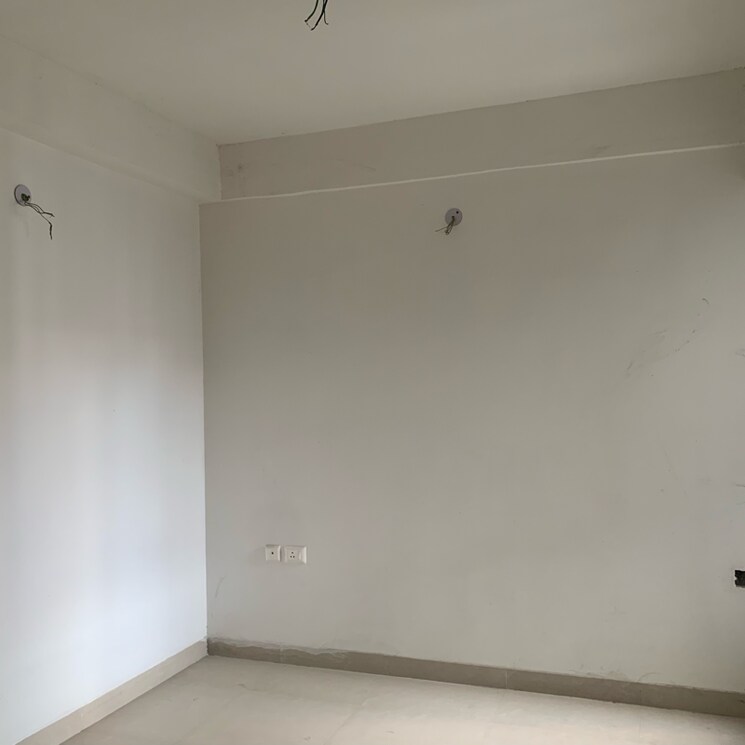 Bathroom, aditya-urban-homes 2 Bedroom 840 Sq.Ft. Apartment In Shahpur Bamheta Ghaziabad 8466094