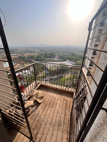 1 BHK Apartment For Rent in Lodha Palava City Lakeshore Greens, Dombivli East