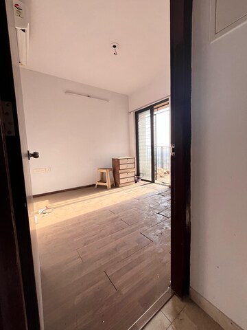 Master Bedroom in 1 BHK Apartment at Lodha Palava City Lakeshore Greens, Dombivli East – for Rent