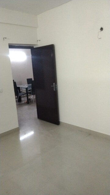 Master Bedroom in 2 BHK Apartment at Ansal Sushant Estate, Sector 52 – for Rent
