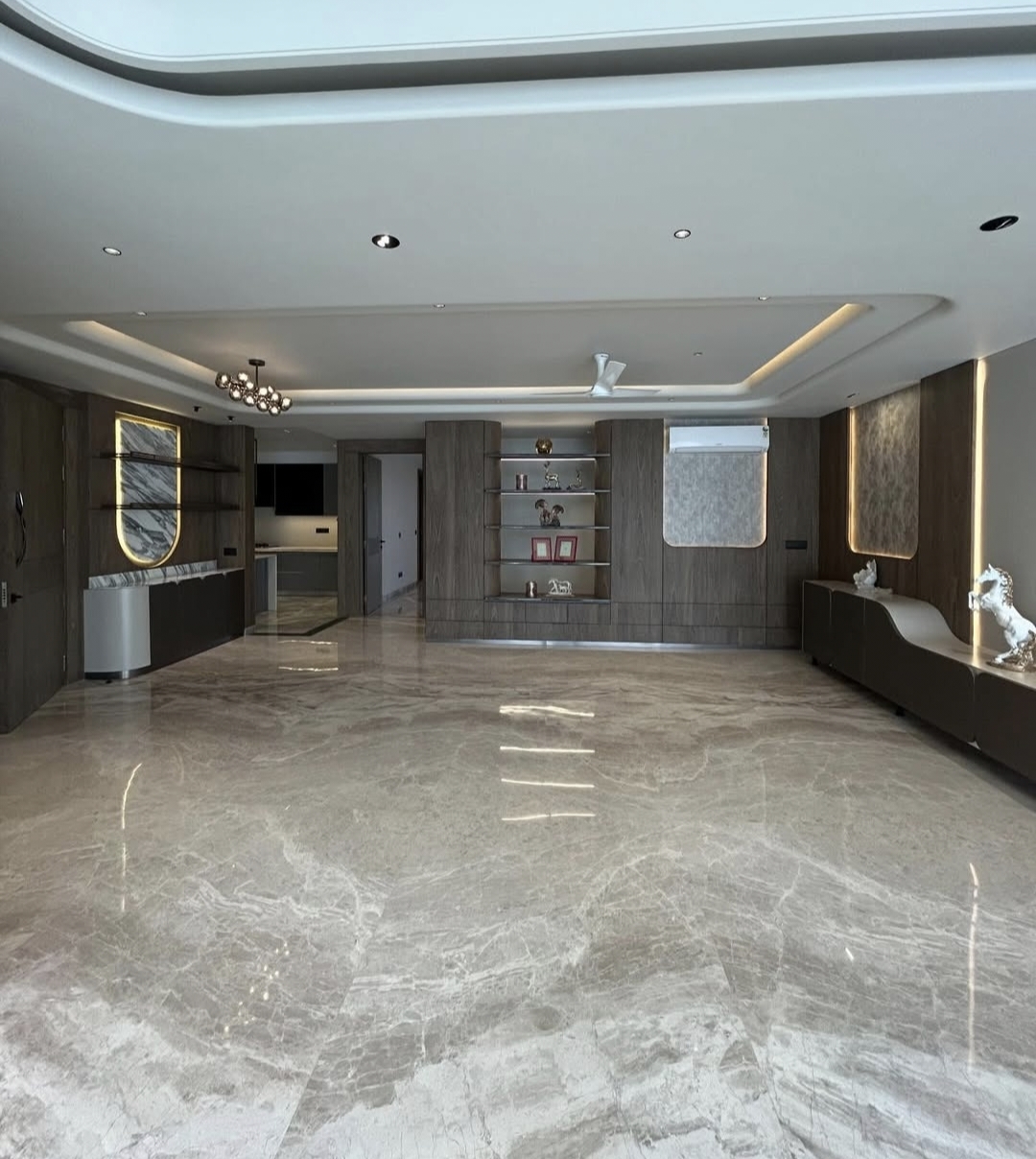 2 BHK Apartment For Sale in Gaur City 2 - 14th Avenue