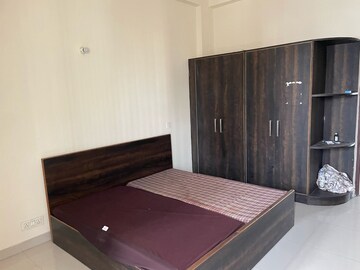 Bedroom in 4 BHK Builder Floor at Ansal Esencia - Amara Villas, Sector 67 – for Rent