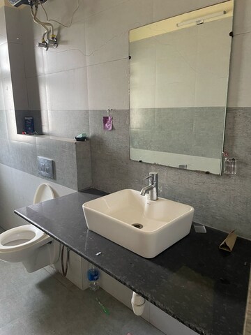 Bathroom in 4 BHK Builder Floor at Ansal Esencia - Amara Villas, Sector 67 – for Rent