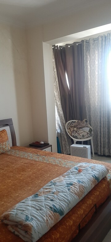 Bedroom in 3 BHK Apartment at Ansal Sushant Estate, Sector 52 – for Rent