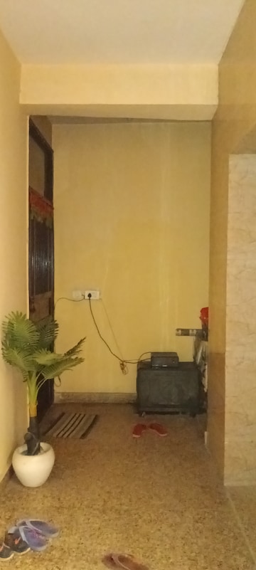 Bathroom in 2 BHK Builder Floor at Savitri Enclave Shahberi, Shahberi – for Rent