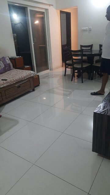 Room in 2 BHK Apartment at Paranjape Azure, Tathawade – for Rent
