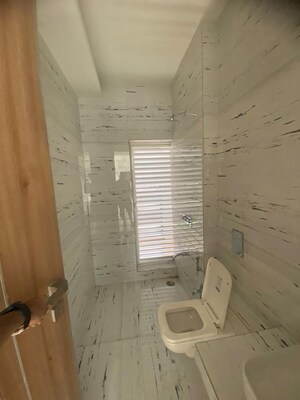 Bathroom in 3 BHK Apartment at Pratik Heights, Ghansoli – for Sale