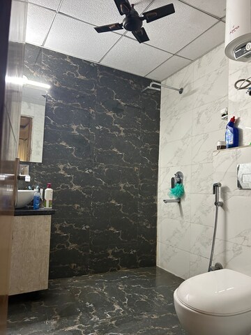 Bathroom in 3 BHK Apartment at AS Tower, Sector 45 – for Rent