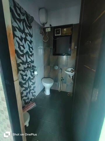 Bathroom in 2 BHK Apartment at Tulsi Aura Mumbai, Ghansoli – for Rent