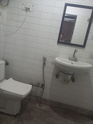  Office Space For Sale in Shivalik Colony