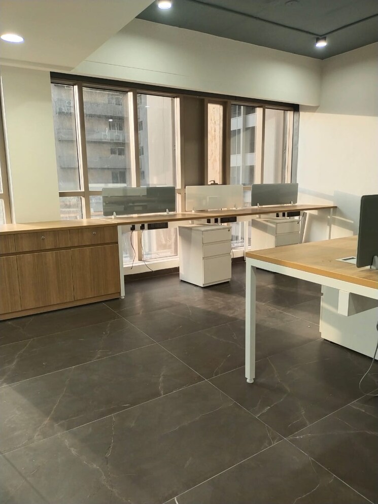 Team Area, shilp-epitome Commercial Office Space 2116 Sq.Ft. In Bodakdev Ahmedabad 8466656