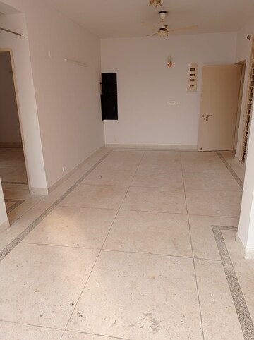 Master Bedroom in 2.5 BHK Apartment at Alok Vihar, Sector 50 – for Sale