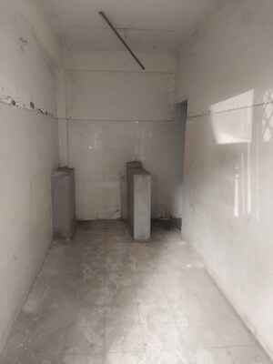 Bathroom in 6 BHK Independent House at RWA Apartments Sector 39, Sector 39 – for Sale