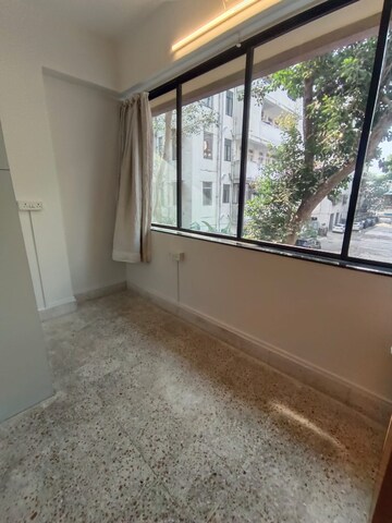 Master Bedroom in 1 BHK Apartment at Usha Sadan Apartment, Colaba – for Rent