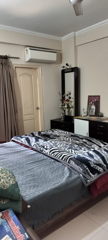 Bedroom in 3 BHK Apartment at Maxblis Grand Kingston, Sector 75 – for Rent