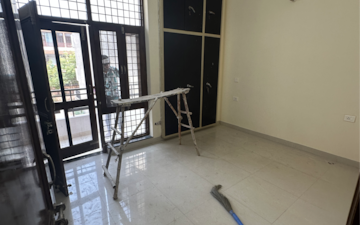 4 BHK Builder Floor For Rent in Sector 9a