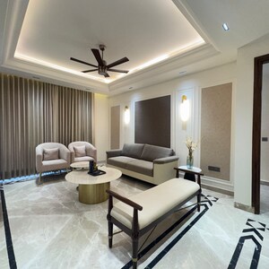 Swimming Pool in 4 BHK Builder Floor at Eros Rosewood City, Rosewood City – for Sale