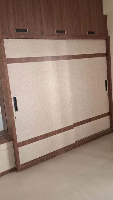 Master Bedroom in 3 BHK Apartment at Vishnu Vistara, Hi Tech City – for Rent